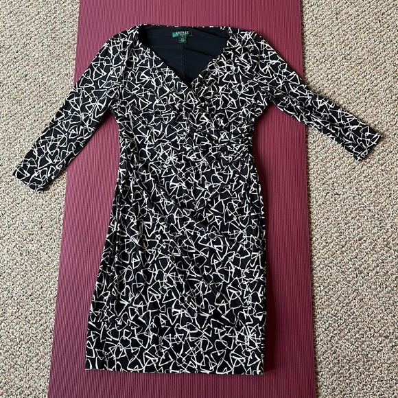 Ralph Lauren Womens Dress Size 12 Black Jersey Mock Wrap Work Cocktail Classic - Picture 1 of 9